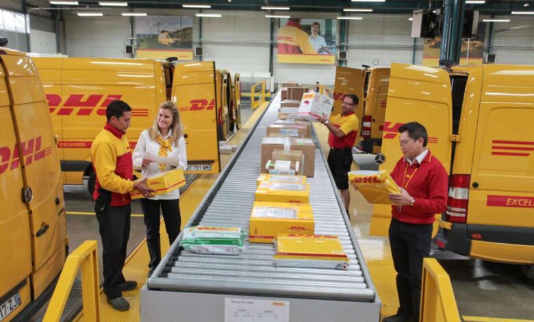 فرص عمل توصيل الطرود لشركة DHL في ألمانيا براتب يصل الى 14 يورو