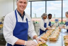 مطلوب عامل السندويشات في هولندا